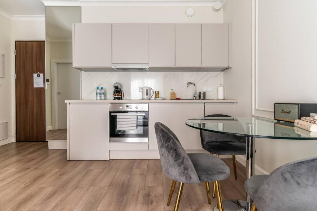 Golden -city Center - Mennica Apartament Warszawa